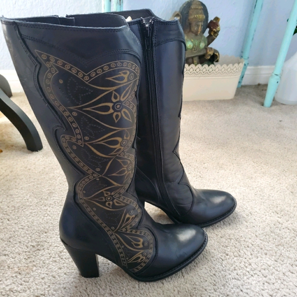 Destroy Boots (Spain)